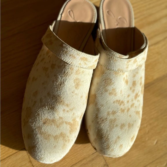 Women’s J. Crew Convertible-Strap Leather Clogs Natural Calf Hair Size 8 - Picture 2 of 7